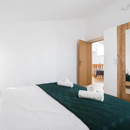 Holiday home Kuca Za Odmor Cvita
